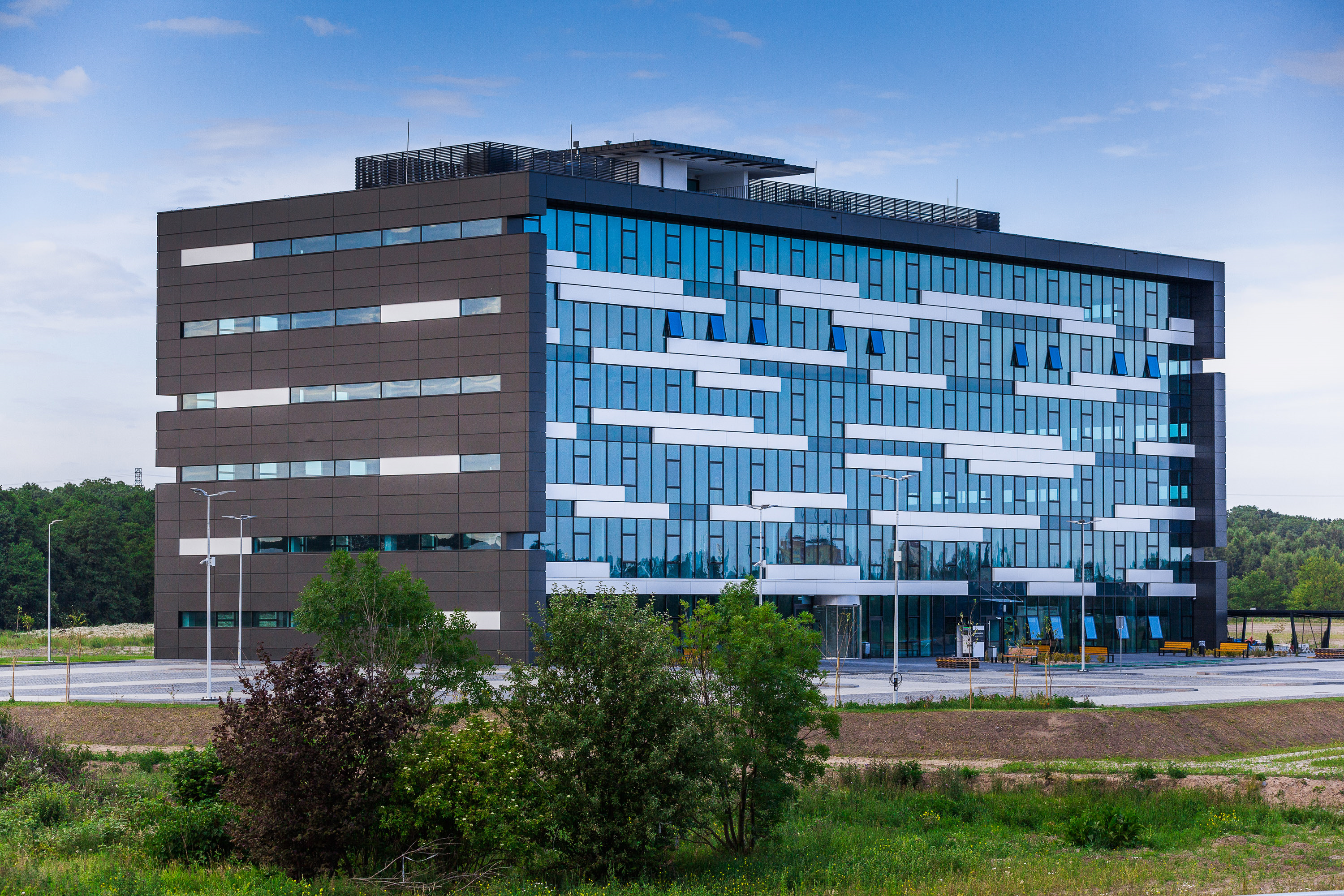 Biurowiec Koga na terenie Pomorskiego Centrum Logistycznego w Gdańsku