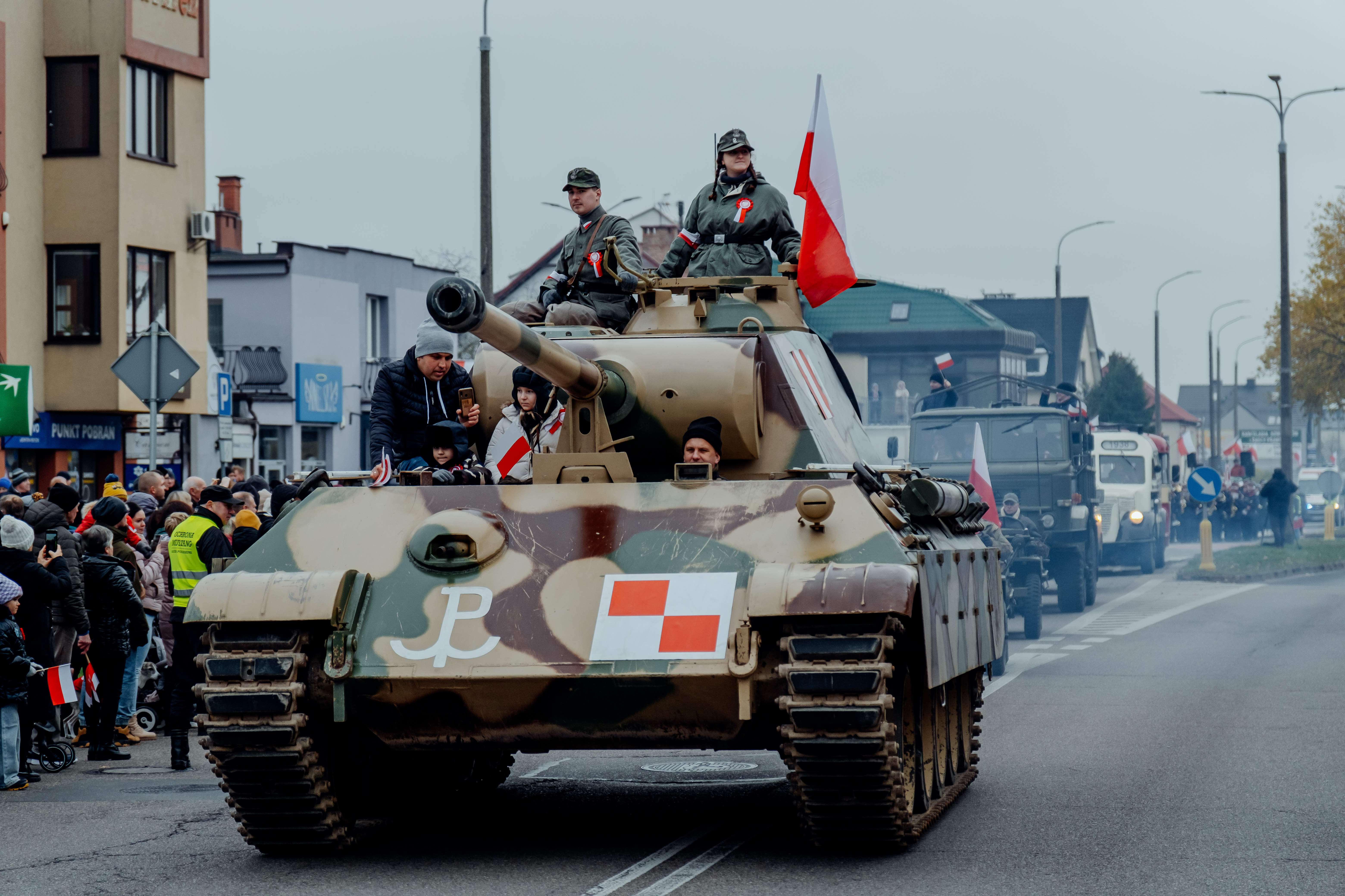 Czołg „panther” w barwach Powstańców Warszawskich