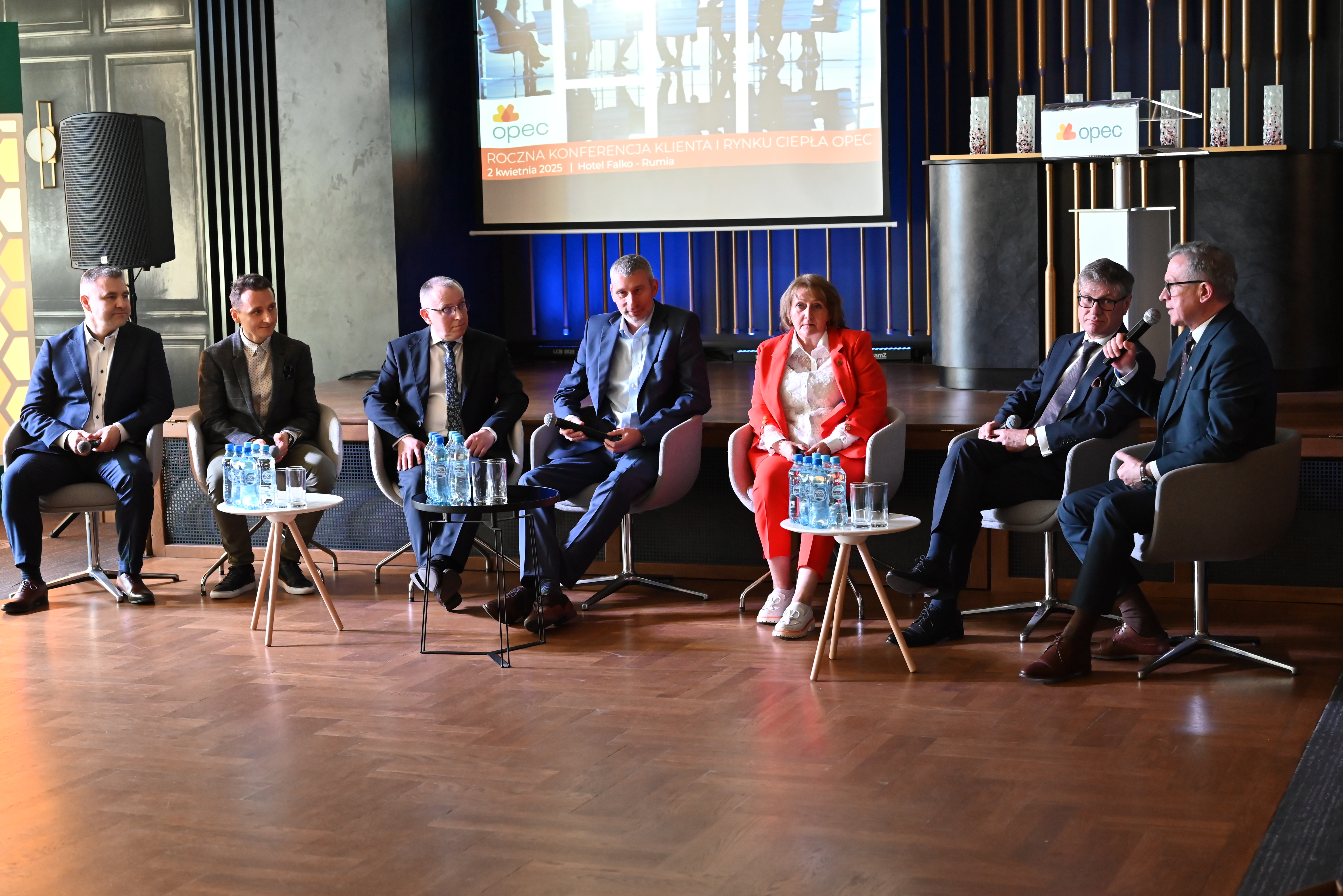 Uczestnicy panelu dyskusyjnego