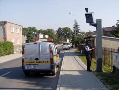 Montaż na terenie Rumi fotoradaru
