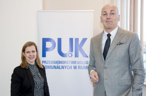 Przedstawicielka spółki Adwizon Karolina Falkowska oraz prezes PUK-u Stanisław Pogorzelski