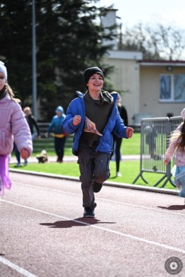 „Bieg przez dzieje na 800-lecie Rumi” – biegi dziecięce i młodzieżowe na obiektach MOSiR-u, fot. Julia Kurgan / www.7events.pl