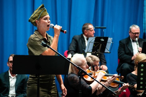 Przy mikrofonie Agnieszka Skawińska, fot. Starostwo Powiatowe w Wejherowie