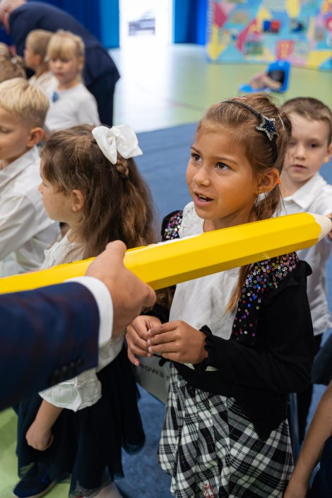 Ślubowanie pierwszoklasistów w hali MOSiR-u – pierwsza tura, 10 września