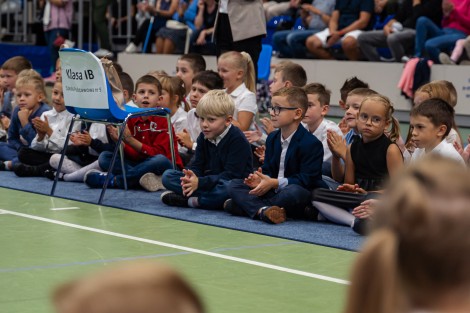 Ślubowanie pierwszoklasistów w hali MOSiR-u – pierwsza tura, 10 września