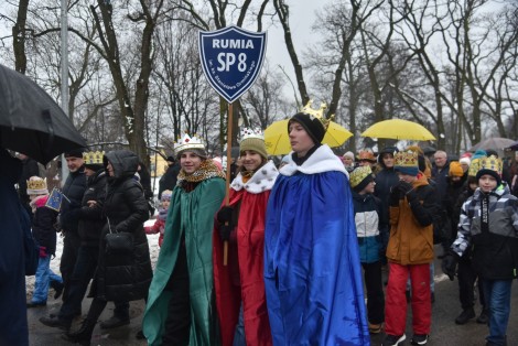 Uroczystości na scenie przy pomniku św. Jana Pawła II