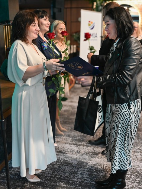 Wyróżniona kadra Szkoły Podstawowej nr 1 im. Józefa Wybickiego w Rumi