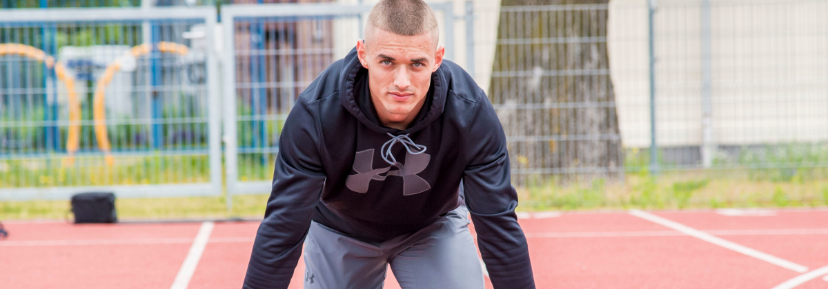 Jeden z najszybszych sprinterów w historii Polski trenuje na rumskim stadionie