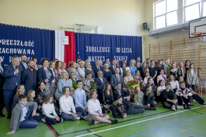 Podstawowa Ekologiczna Szkoła Społeczna świętowała 30-lecie istnienia