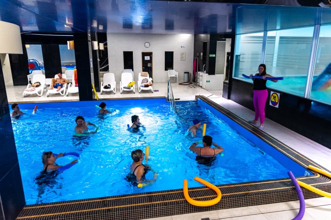 Ruszają zapisy na basen dla seniorów – marzec 2026