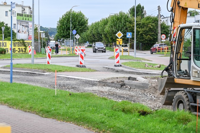 Zamknięcie wlotu na rondo Jana Pawła II z ul. Kosynierów