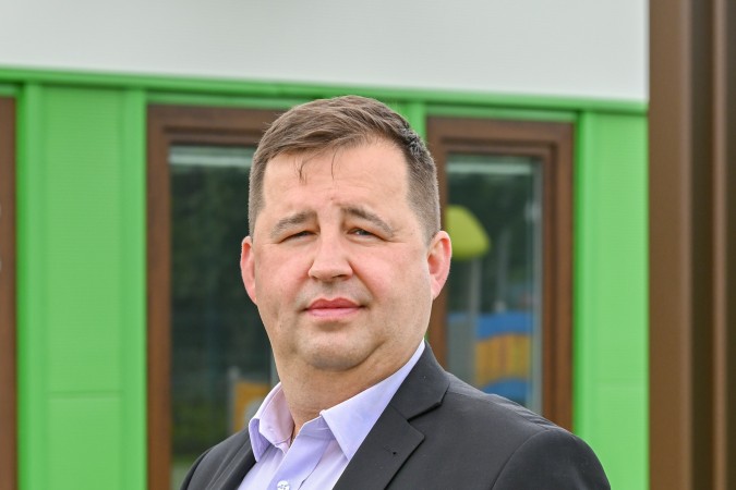Wiceburmistrz Ariel Sinicki odpowiada na najtrudniejsze pytania mieszkańców – sierpień 2026