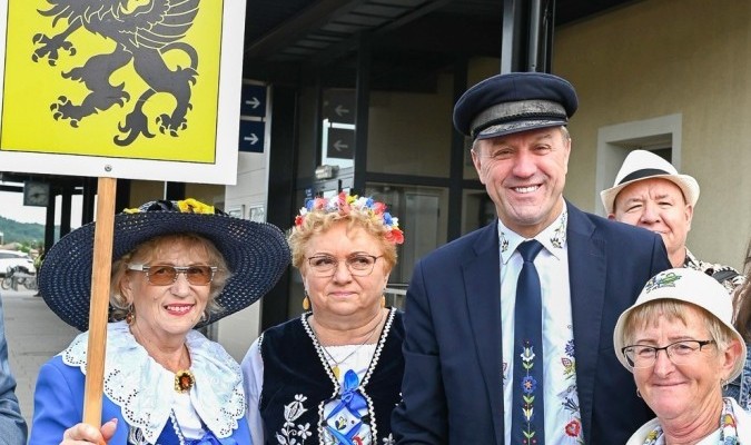 Kaszubska jedność w Szemudzie. Na XXVI Światowym Zjeździe nie zabrakło Rumi