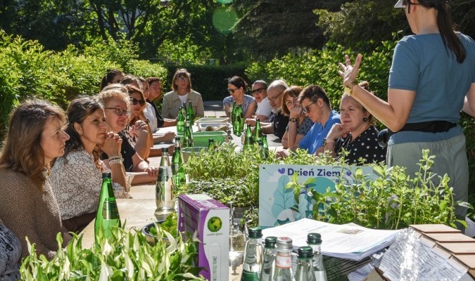 Rumscy nauczyciele już wiedzą, jak stworzyć ogród deszczowy