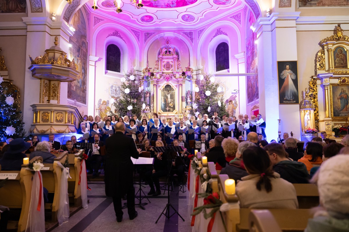 Koncert odbył się w kościele pw. Podwyższenia Krzyża Świętego – najstarszym kościele w Rumi