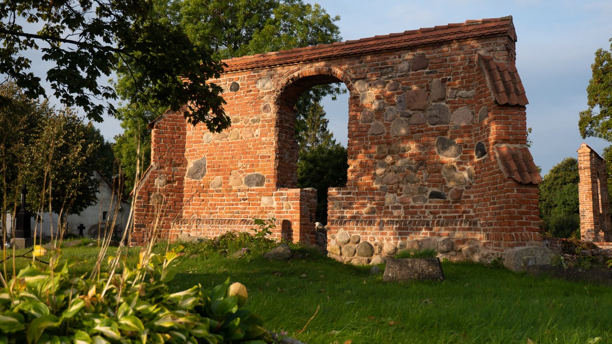 Ruiny cysterskiego kościoła przy ul. Kościelnej, fot. Dariusz Rybacki
